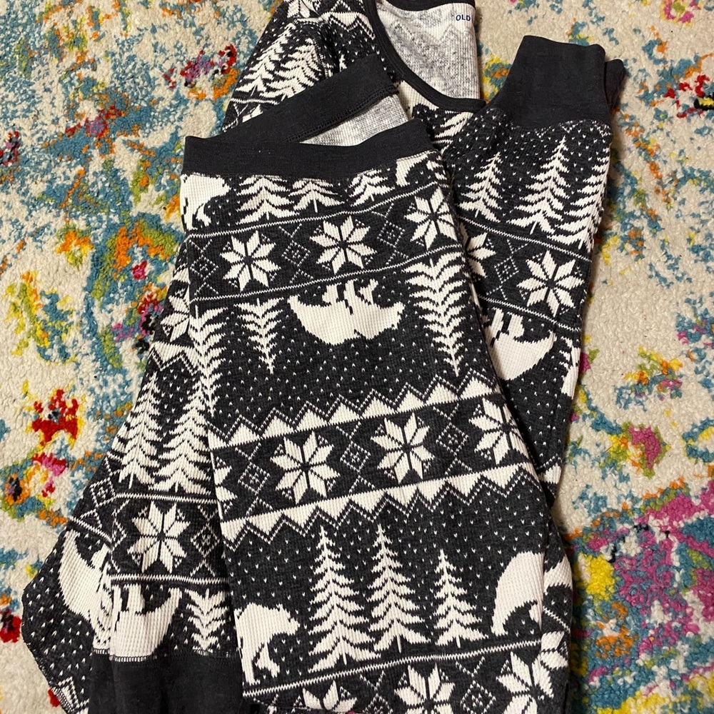 Old navy woman’s pjs